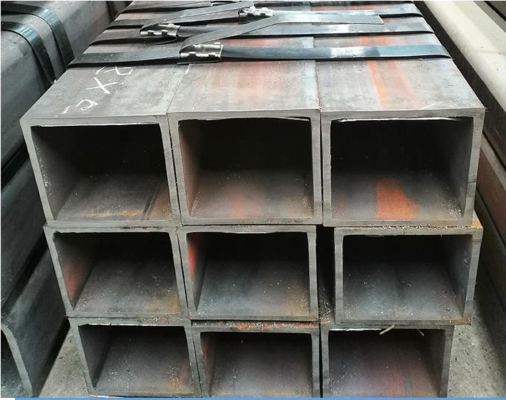 直角方管鍍鋅直角管的價(jià)格及注意事項(xiàng)